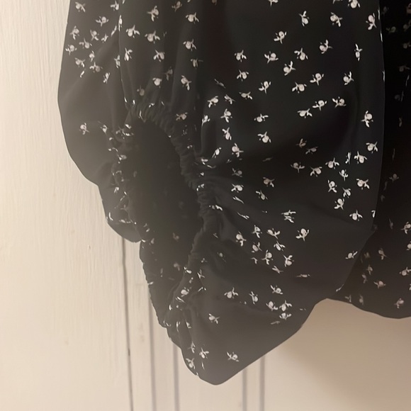 A New Day Peasant top - Picture 5 of 6